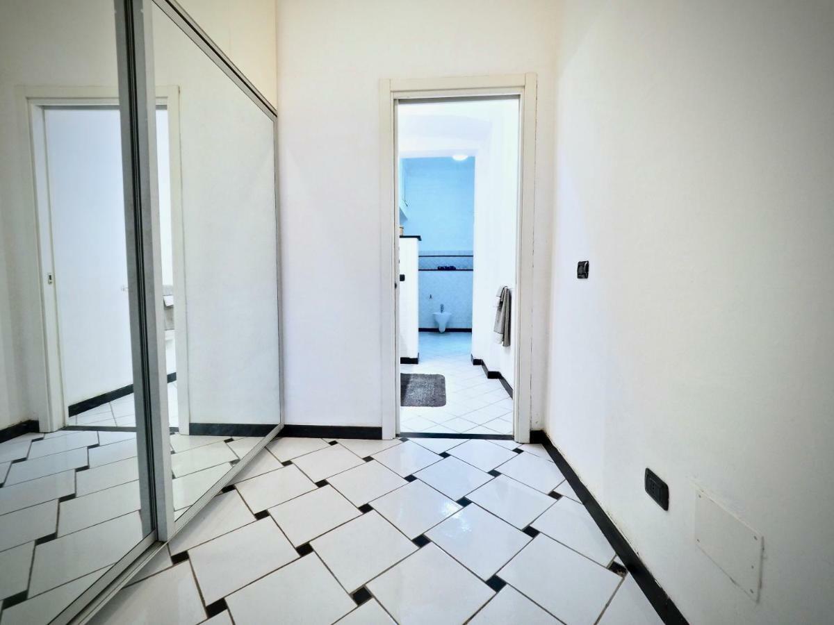 Dimora Di Famagosta Centro - Genovabnb It Apartment Екстериор снимка