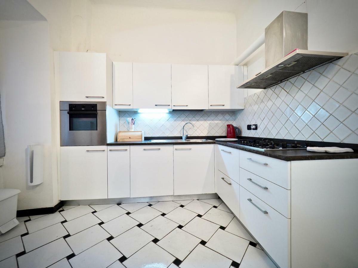 Dimora Di Famagosta Centro - Genovabnb It Apartment Екстериор снимка